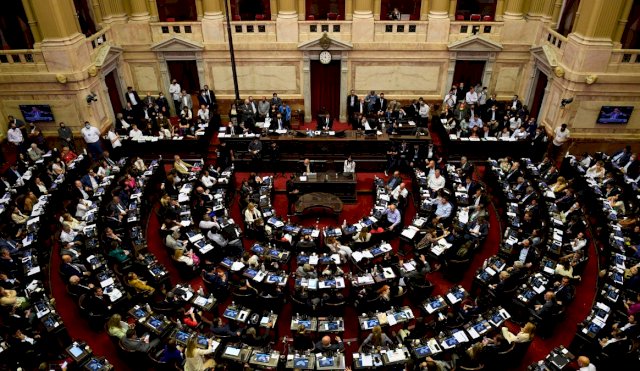 El martes comenzará el debate de la “Ley Ómnibus” en Diputados
