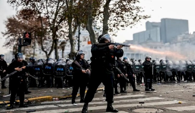 REPRESION